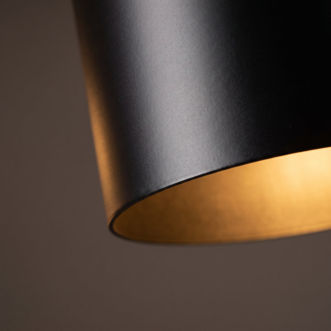 Suspension 3 Lampes Acier Noir | Olena