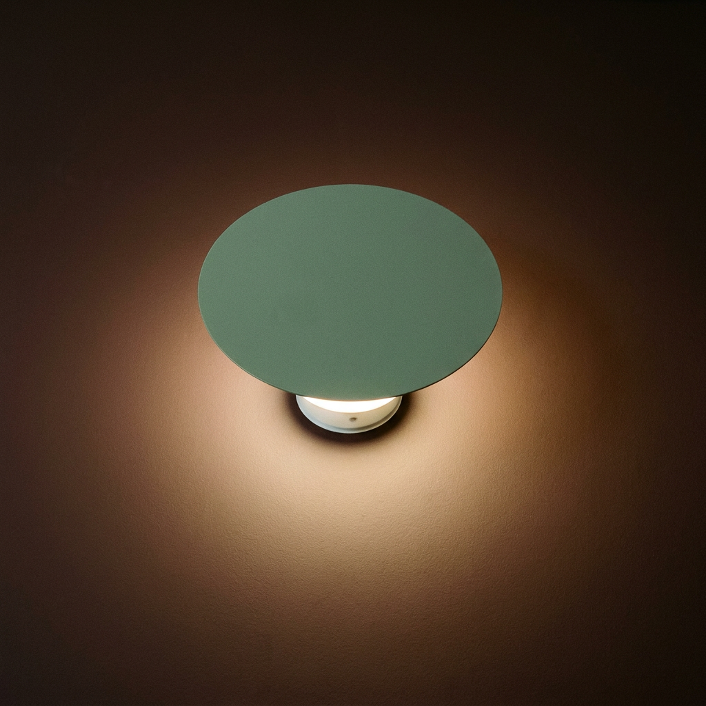 Applique murale Holar vert en ambiance tamisée