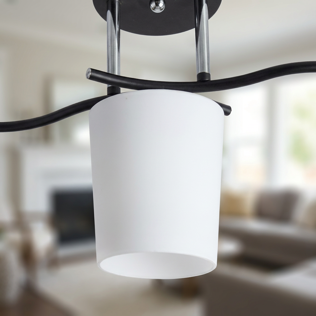 Plafonnier 3 Lampes Acier Verre — gros plan sur la matiere et la finition
