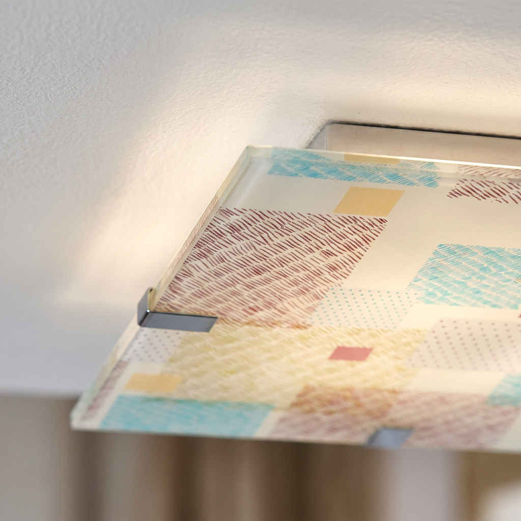 Plafonnier LED Acier Verre Multicolour | Ambiente — detail du bord et de la fixation au plafond