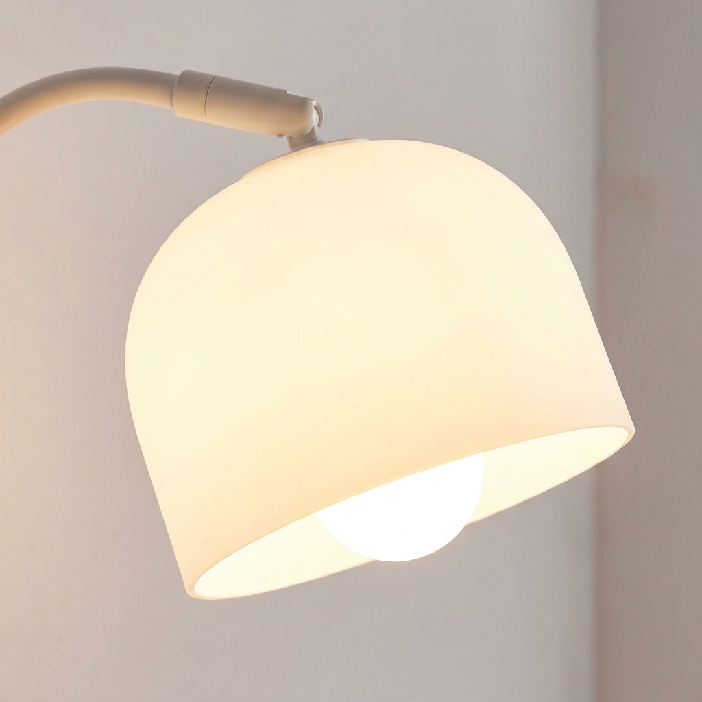 Applique murale acier blanc E27 Rupi — détail de la lumière